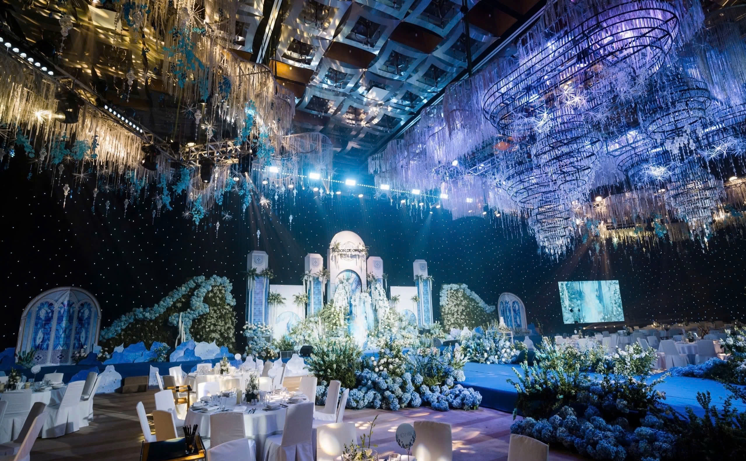 Tổ chức sự kiện 02